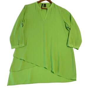 New Directions Womens Top Large Green 3/4 Sleeves V-Neck Asymmetrical Hemline